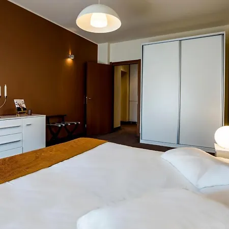 Orhideea & Hotel 4*