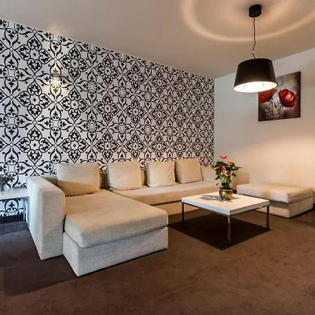 Orhideea & Hotel 4*