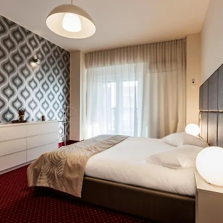 Hotel Orhideea & 4*