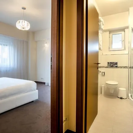 Orhideea & Hotel 4*