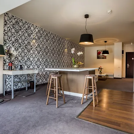 호텔 오르키데아 앤 스파 부쿠레슈티