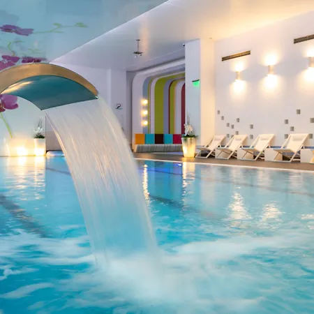 오르키데아 앤 스파 호텔 4*