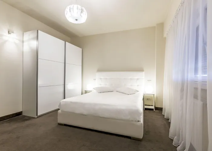 Hotel Orhideea & Bucharest